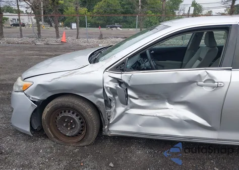 2013 Toyota Camry Le from USA, damaged, VIN 4T1BF1FK5DU656033